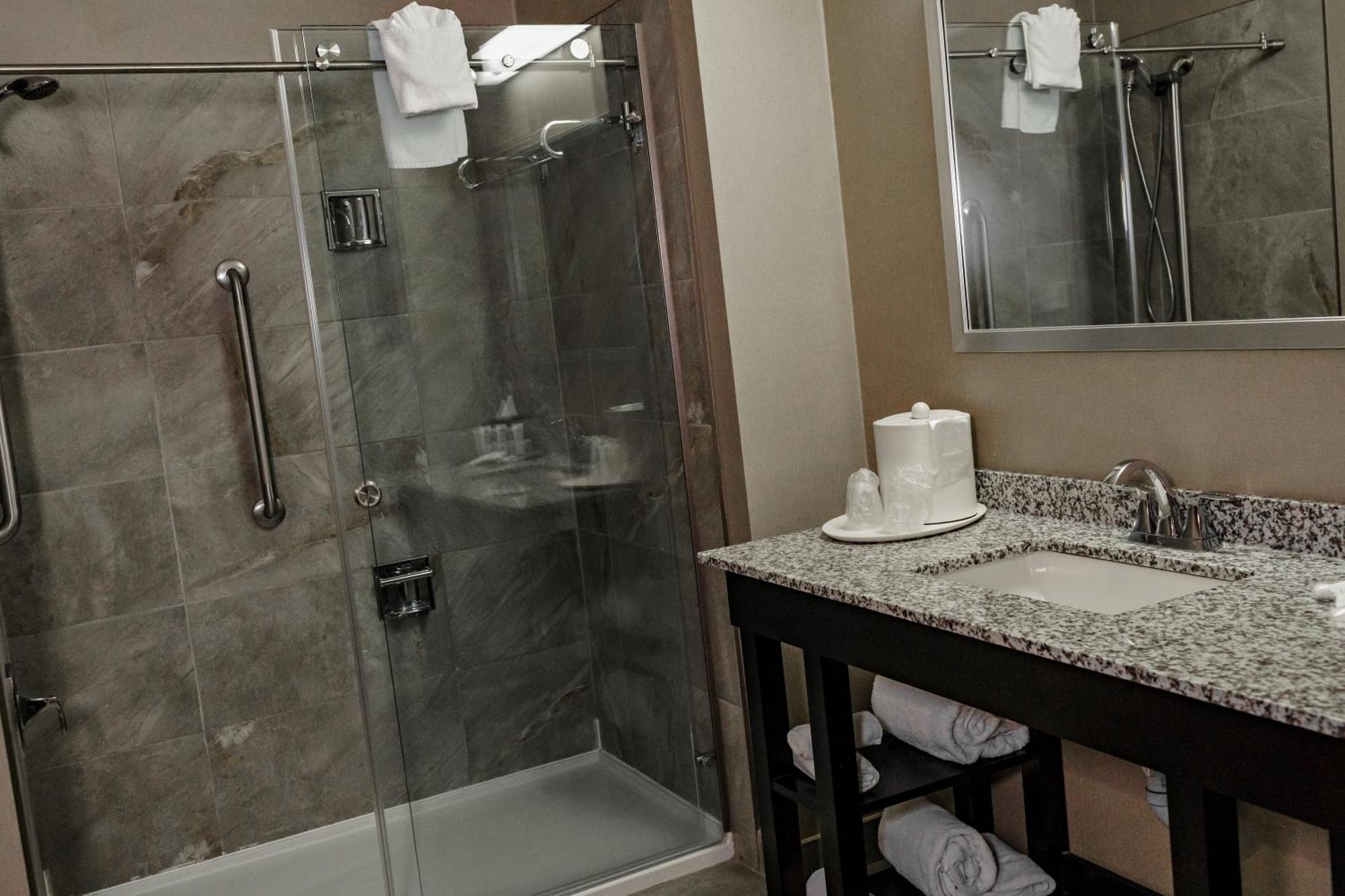 Radisson Edmonton Airport 3* Leduc