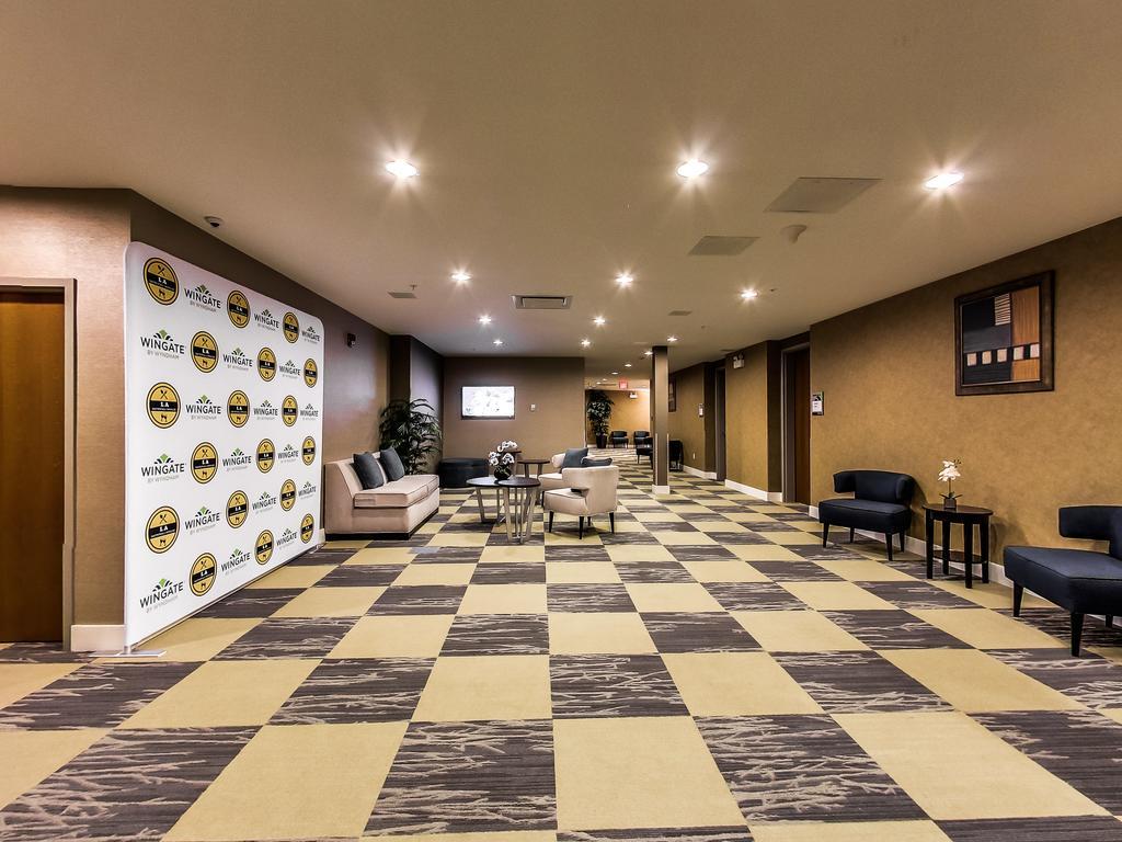 Radisson Edmonton Airport Hotel Leduc